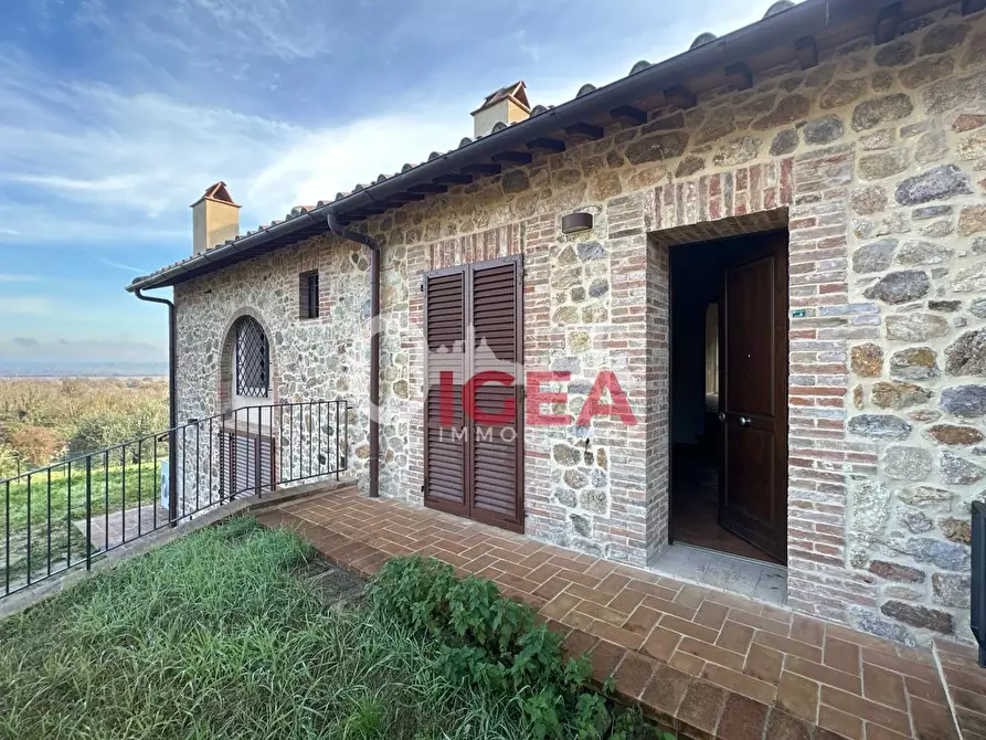 Immagine 19 di Appartamento in vendita  a Sovicille