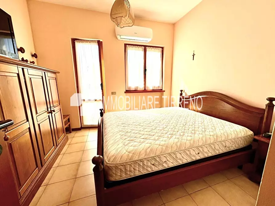 Immagine 12 di Villetta a schiera in vendita  a Massa