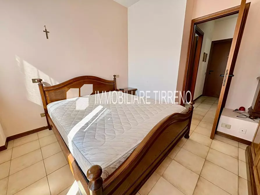 Immagine 13 di Villetta a schiera in vendita  a Massa