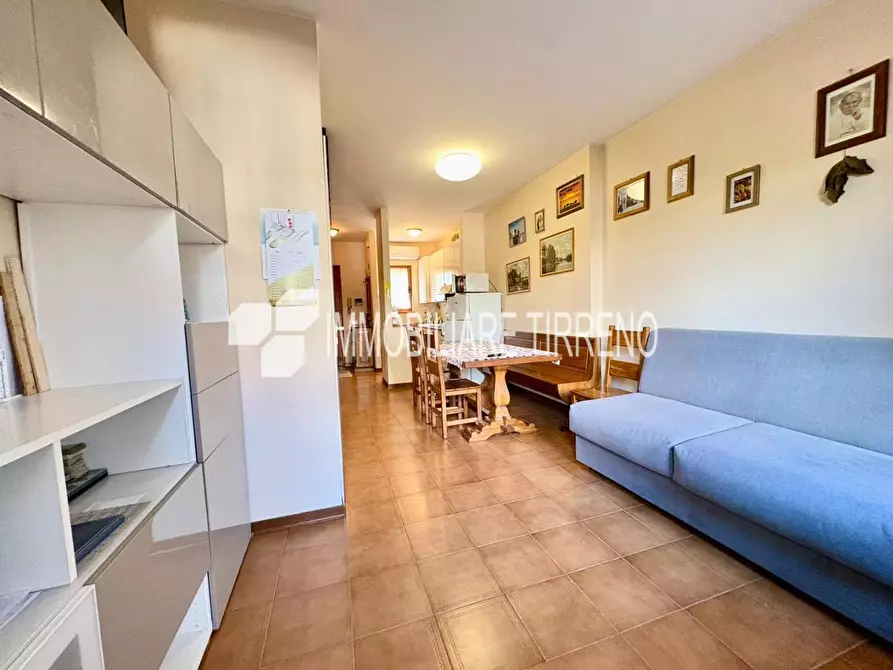 Immagine 6 di Villetta a schiera in vendita  a Massa