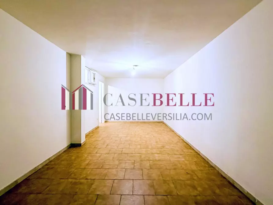 Immagine 36 di Appartamento in vendita  a Camaiore