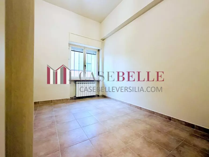 Immagine 14 di Appartamento in vendita  a Camaiore