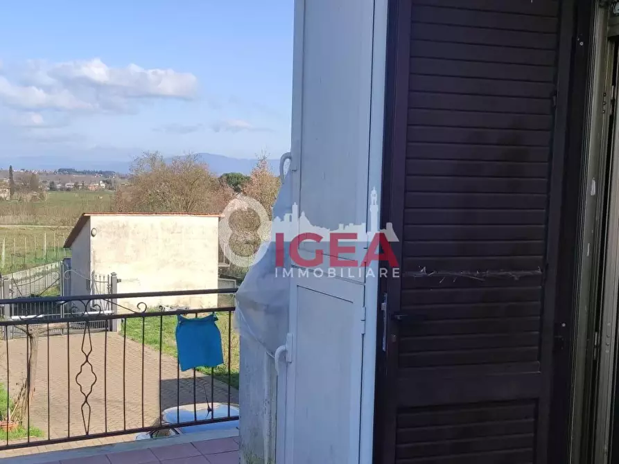 Immagine 18 di Appartamento in vendita  a Casole D'elsa