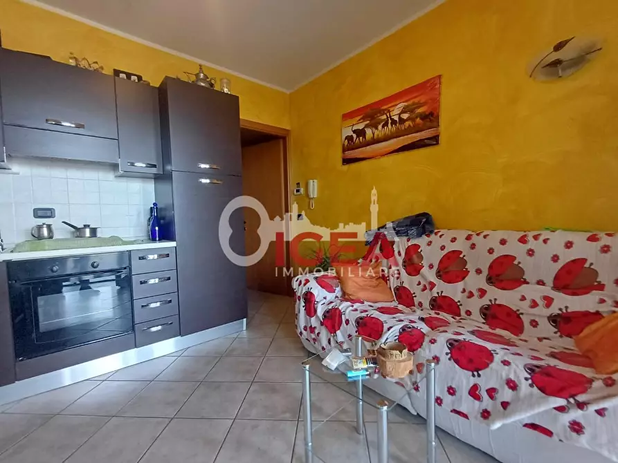 Immagine 1 di Appartamento in vendita  a Casole D'elsa