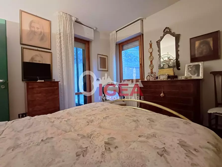 Immagine 20 di Appartamento in vendita  a Siena