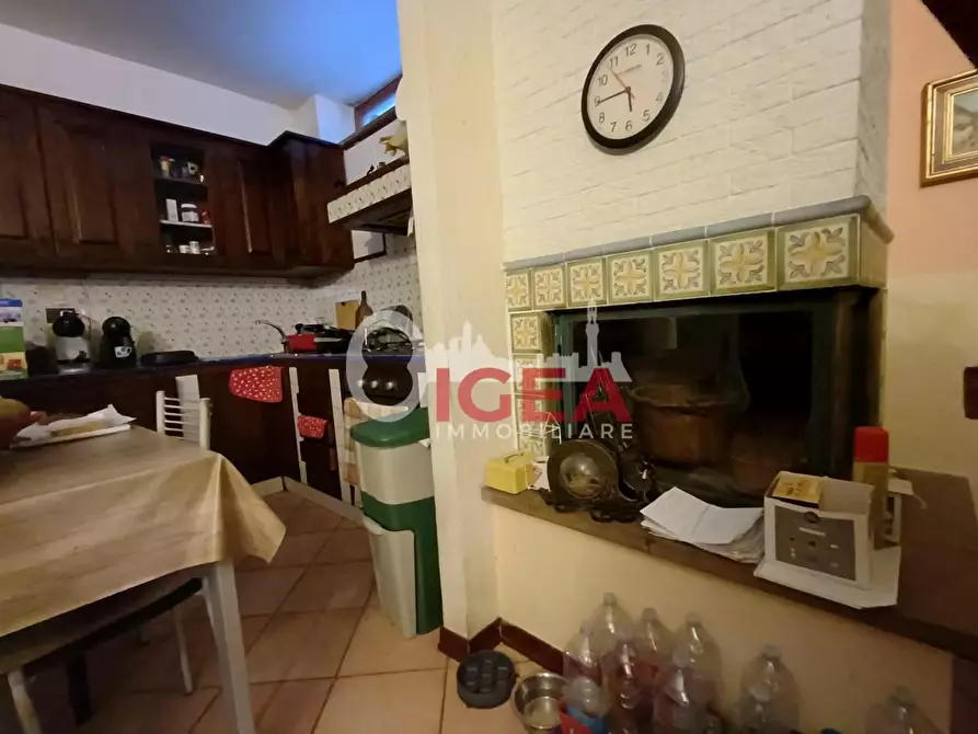 Immagine 37 di Appartamento in vendita  a Siena