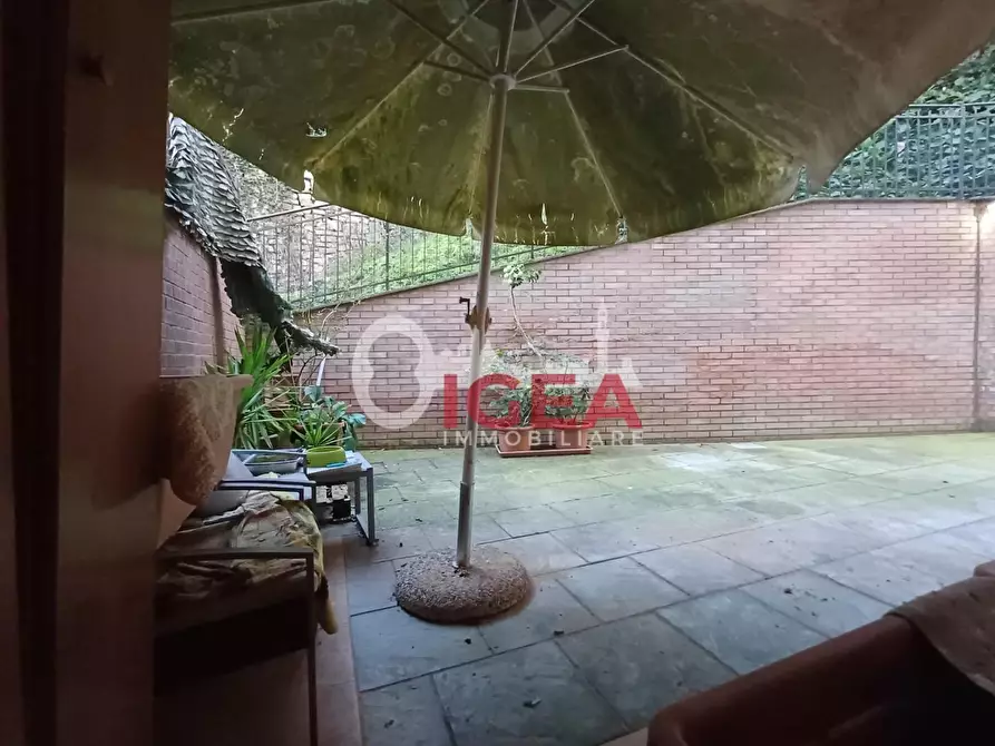 Immagine 24 di Appartamento in vendita  a Siena