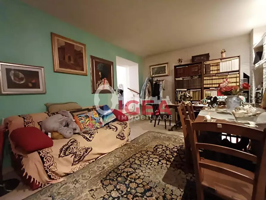 Immagine 44 di Appartamento in vendita  a Siena