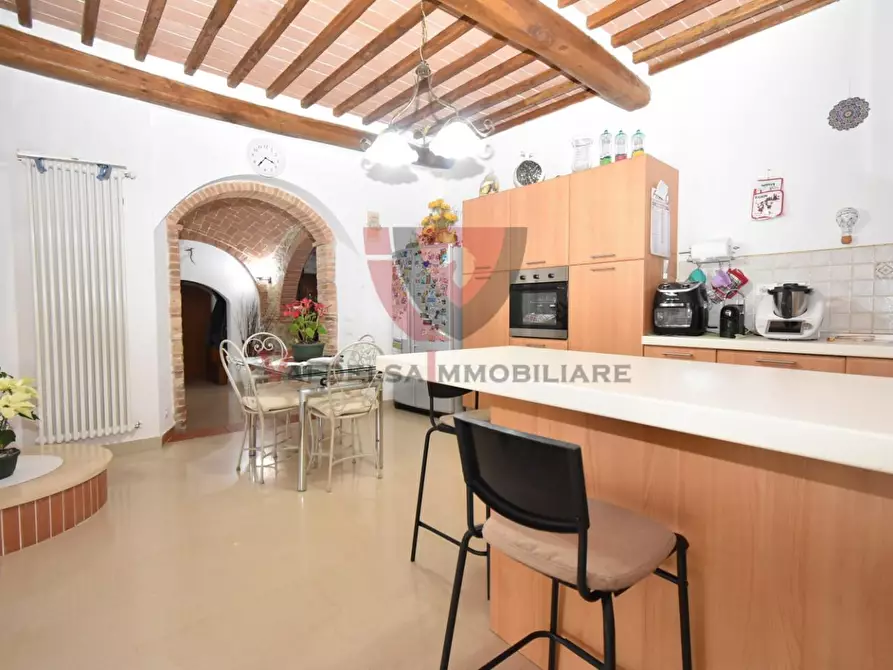 Immagine 20 di Appartamento in vendita  a Casole D'elsa