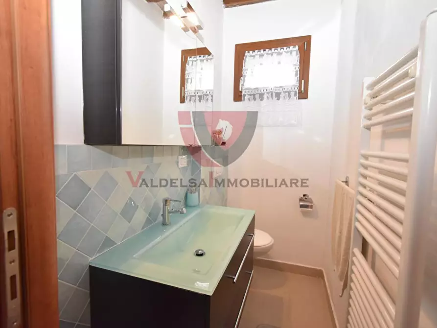 Immagine 35 di Appartamento in vendita  a Casole D'elsa