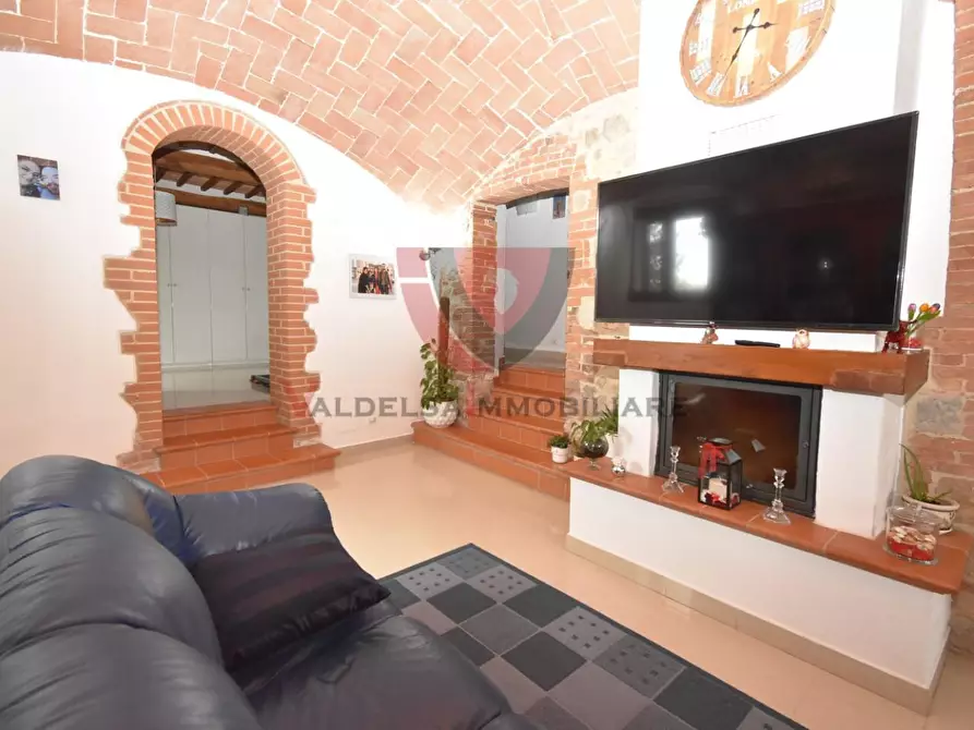 Immagine 12 di Appartamento in vendita  a Casole D'elsa