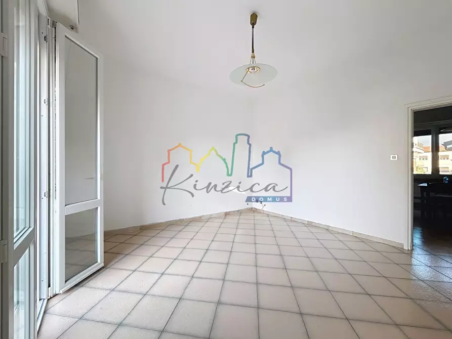 Immagine 9 di Appartamento in vendita  a Pisa