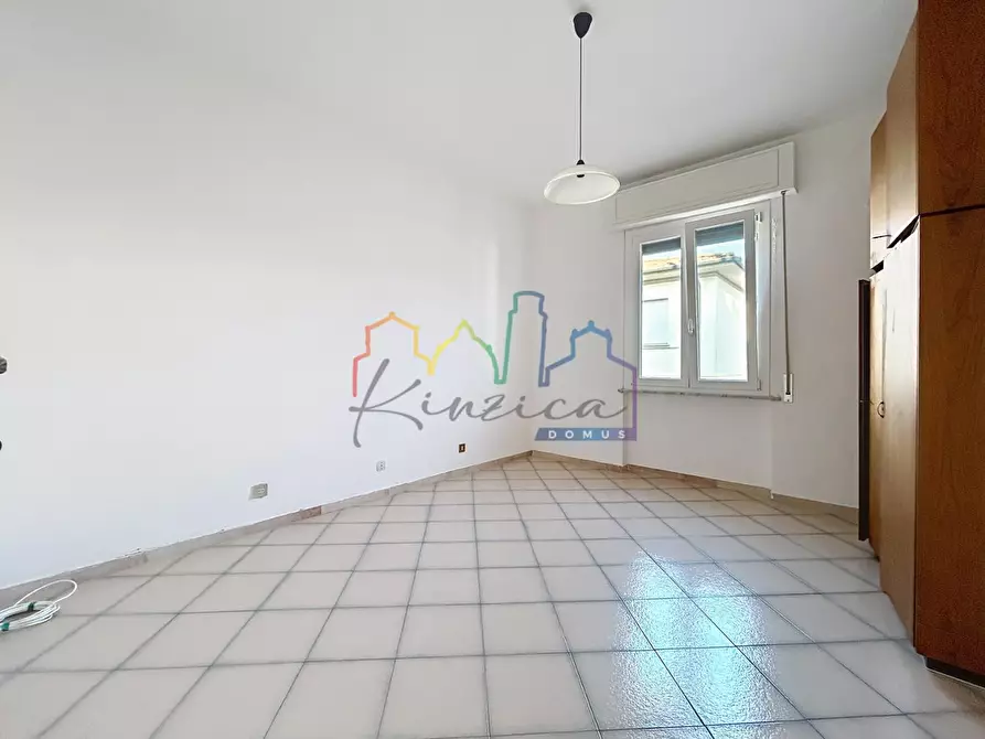 Immagine 14 di Appartamento in vendita  a Pisa