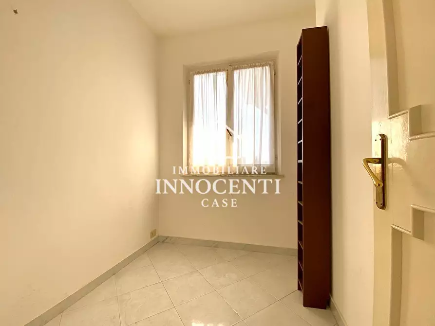 Immagine 26 di Appartamento in vendita  a Massa