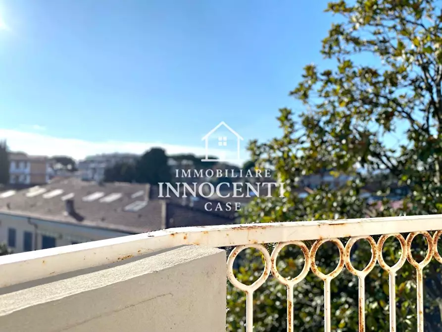 Immagine 7 di Appartamento in vendita  a Massa