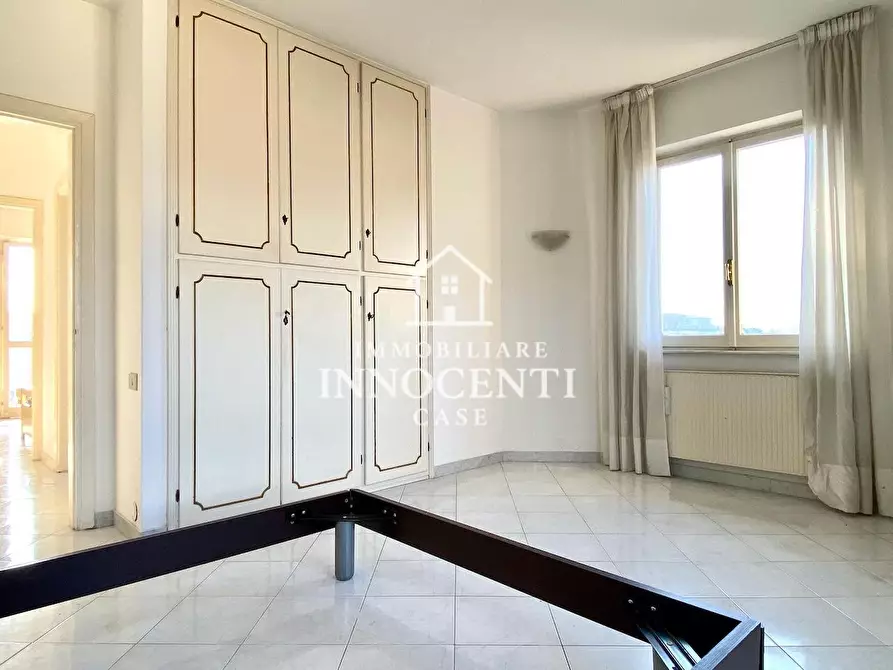 Immagine 20 di Appartamento in vendita  a Massa