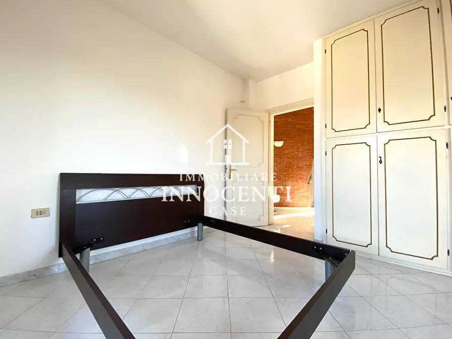 Immagine 18 di Appartamento in vendita  a Massa