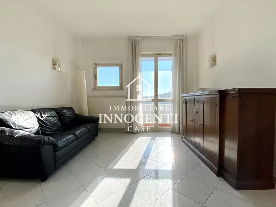 Immagine 4 di Appartamento in vendita  a Massa