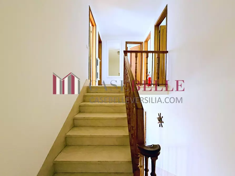 Immagine 17 di Casa semindipendente in affitto  a Camaiore