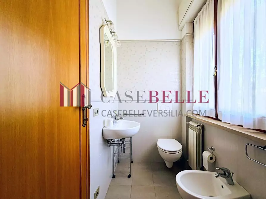 Immagine 33 di Casa semindipendente in affitto  a Camaiore