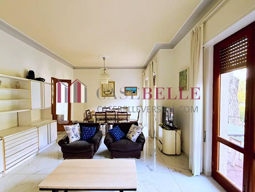 Immagine 6 di Casa semindipendente in affitto  a Camaiore