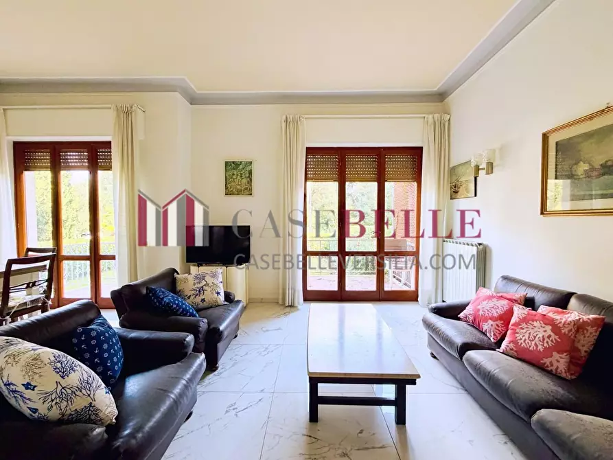 Immagine 5 di Casa semindipendente in affitto  a Camaiore