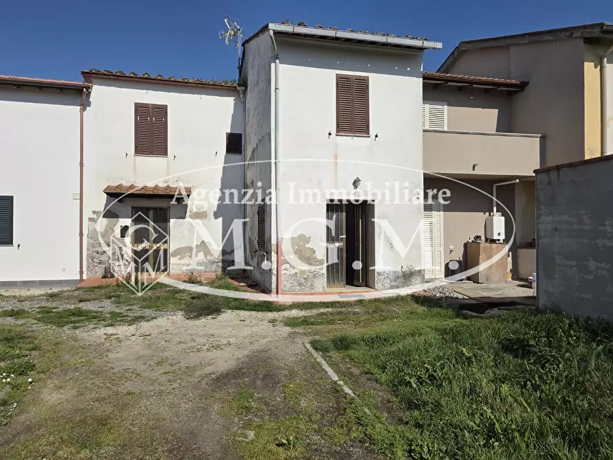 Immagine 23 di Terratetto in vendita  a Santa Maria A Monte