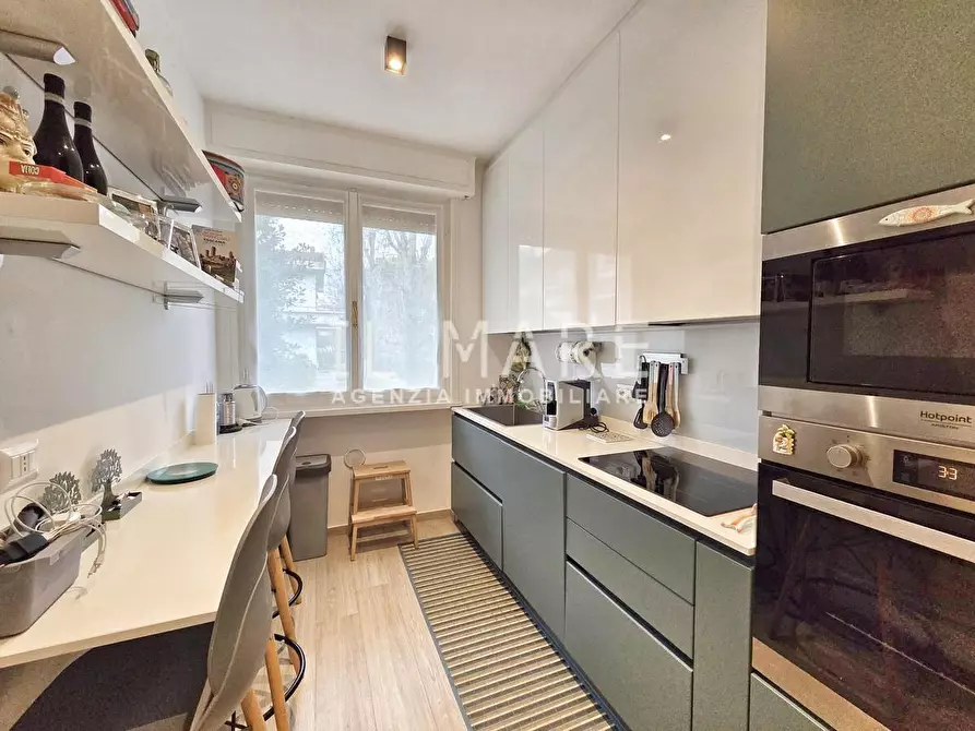 Immagine 8 di Appartamento in vendita  a Massa