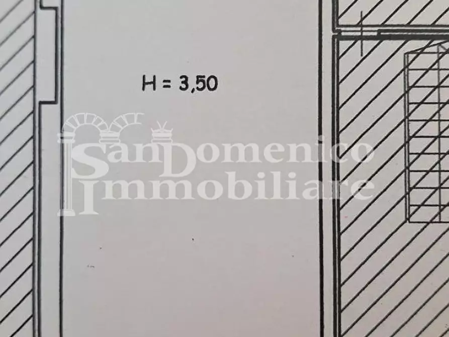 Immagine 9 di Laboratorio in vendita  a Vicopisano