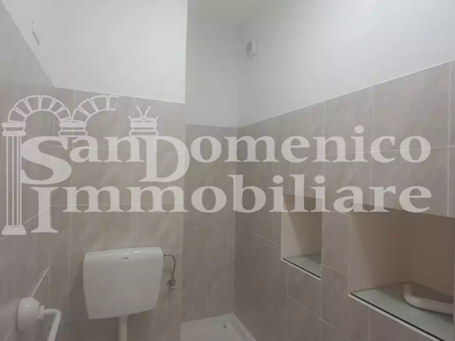 Immagine 5 di Laboratorio in vendita  a Vicopisano