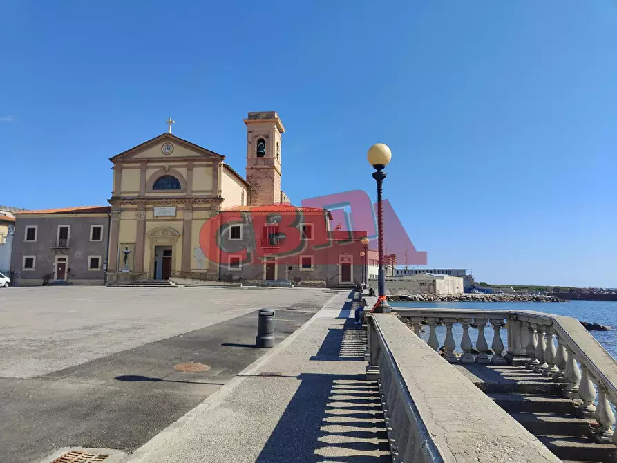 Immagine 42 di Appartamento in vendita  a Livorno