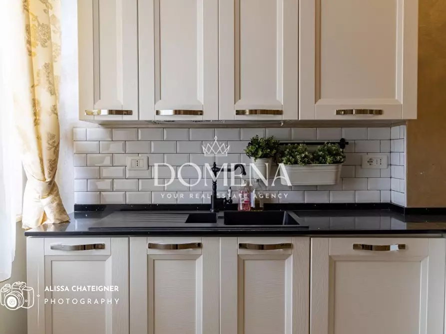 Immagine 28 di Appartamento in vendita  a Siena