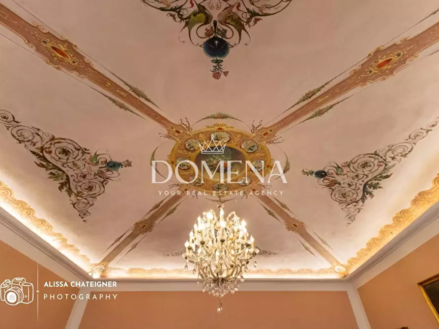 Immagine 43 di Appartamento in vendita  a Siena