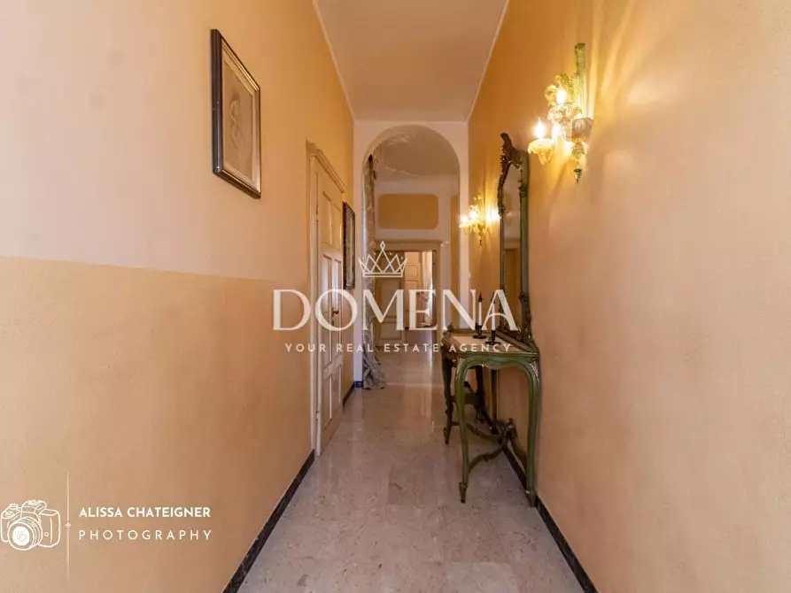 Immagine 36 di Appartamento in vendita  a Siena