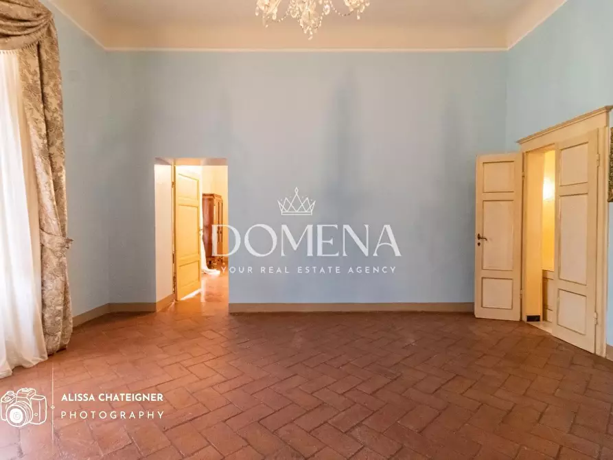 Immagine 8 di Appartamento in vendita  a Siena