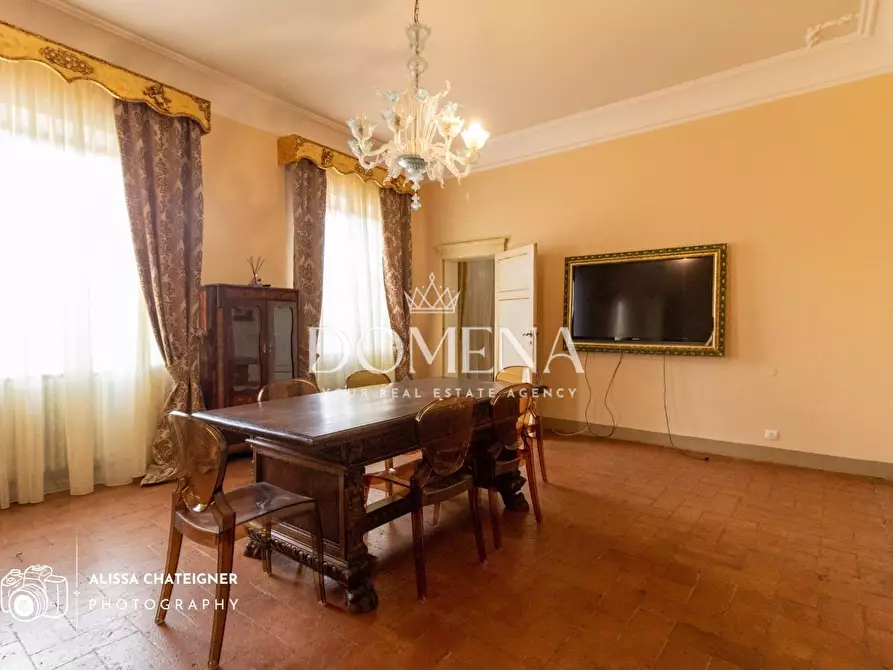 Immagine 34 di Appartamento in vendita  a Siena