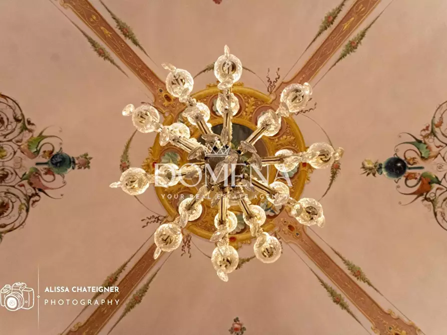 Immagine 44 di Appartamento in vendita  a Siena