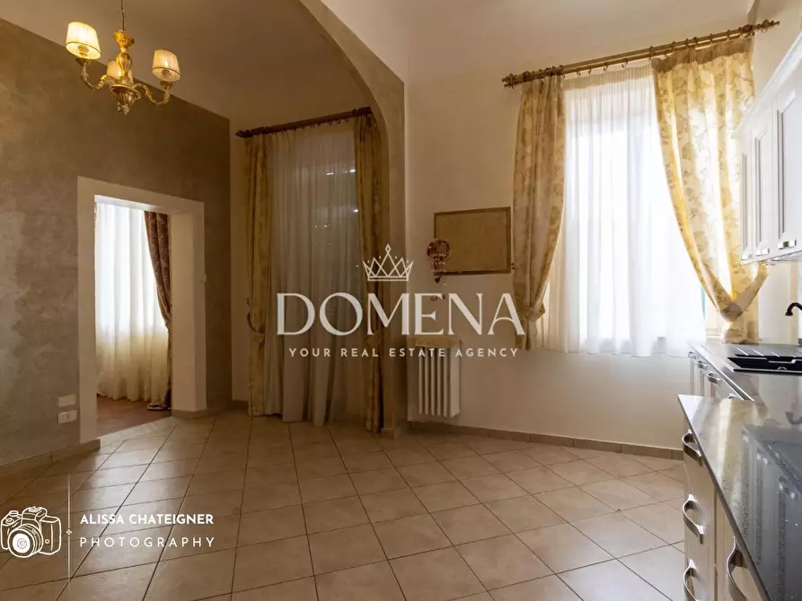 Immagine 29 di Appartamento in vendita  a Siena