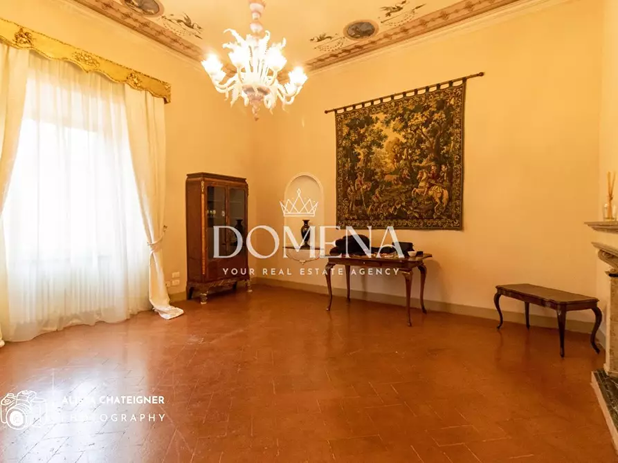 Immagine 5 di Appartamento in vendita  a Siena