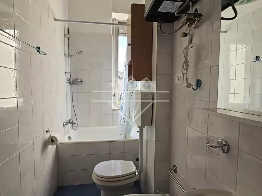 Immagine 9 di Appartamento in vendita  a Sarzana