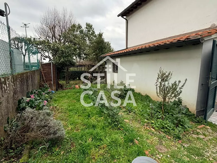 Immagine 43 di Casa indipendente in vendita  a Altopascio