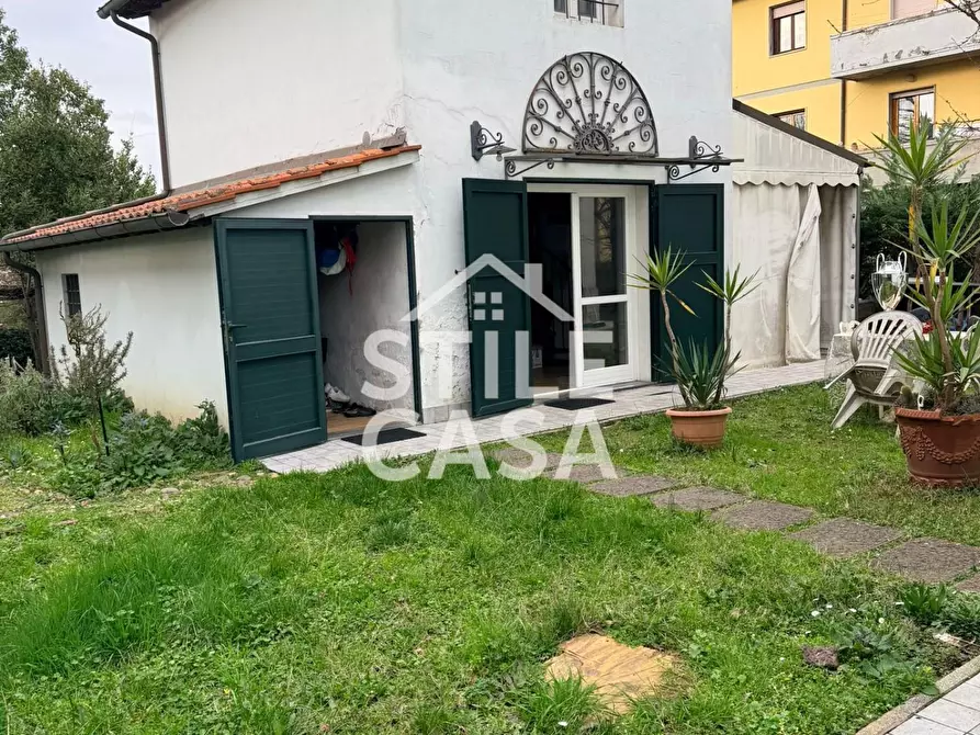 Immagine 45 di Casa indipendente in vendita  a Altopascio