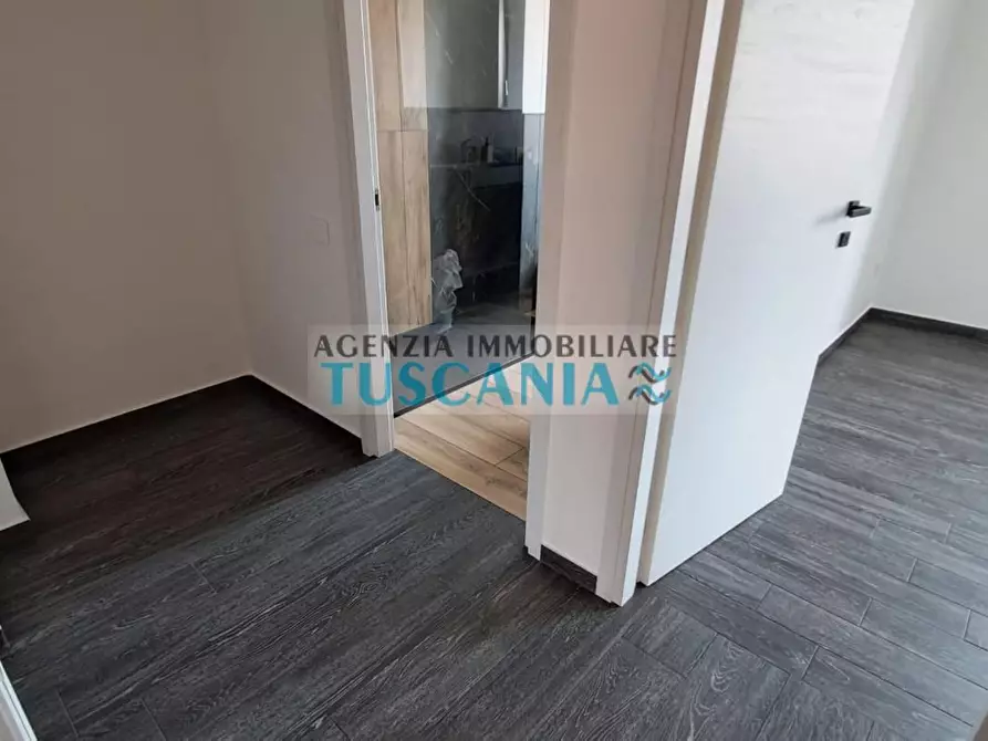 Immagine 20 di Appartamento in vendita  a Cecina