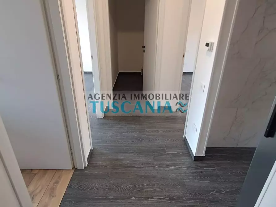 Immagine 16 di Appartamento in vendita  a Cecina
