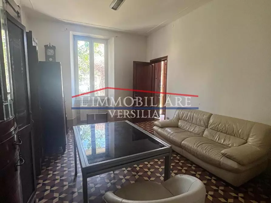 Immagine 15 di Villetta a schiera in vendita  a Massa