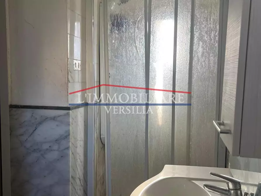 Immagine 31 di Villetta a schiera in vendita  a Massa