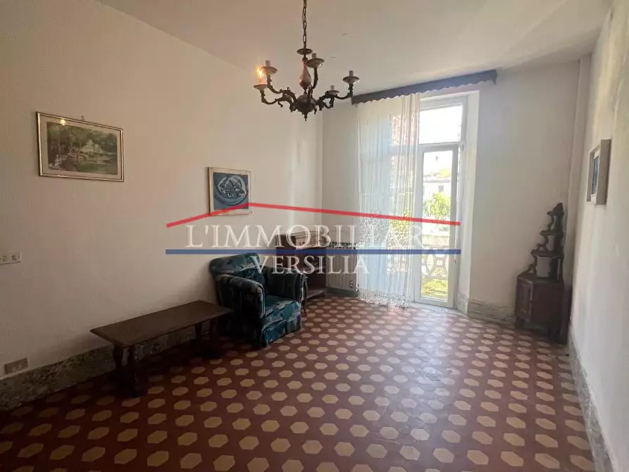 Immagine 38 di Villetta a schiera in vendita  a Massa