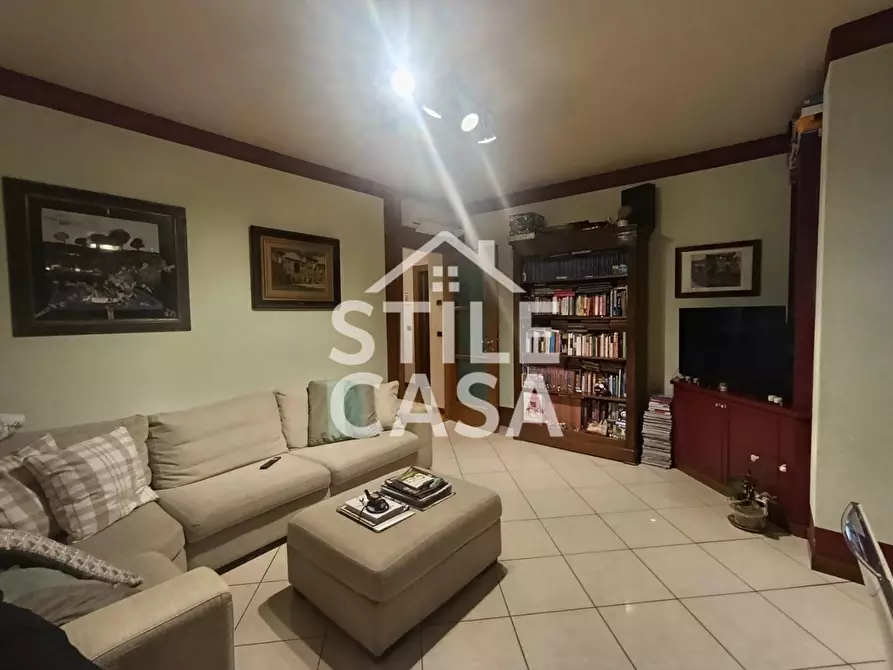 Immagine 12 di Appartamento in vendita  a Montecatini Terme