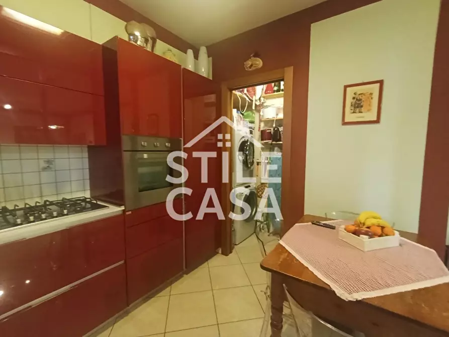 Immagine 3 di Appartamento in vendita  a Montecatini Terme