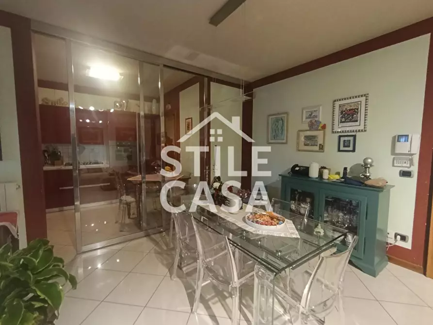 Immagine 10 di Appartamento in vendita  a Montecatini Terme